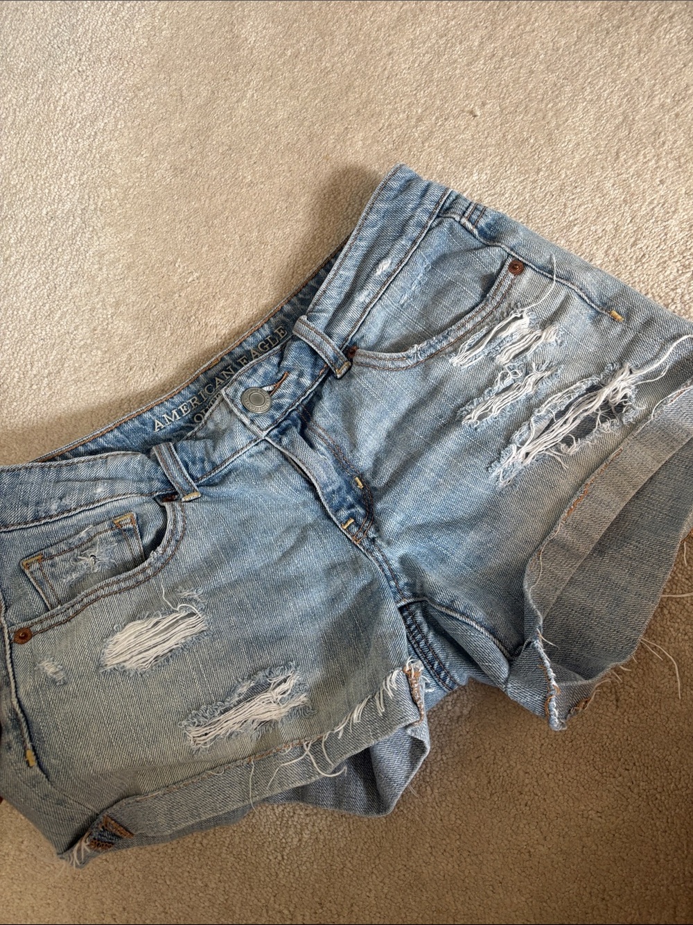 American Eagle Outfitters Light Wash Distressed Jean Shorts - Picture 6 of 7